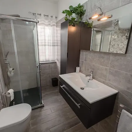 Aurelia Apartment *