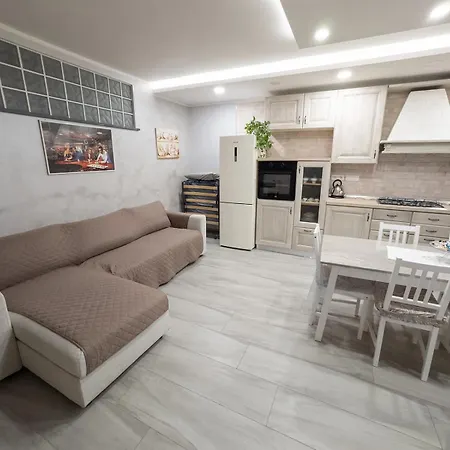 Aurelia Apartment