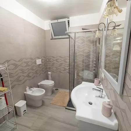 Aurelia Apartment *