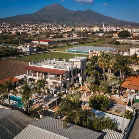 Aurelia Apartment *